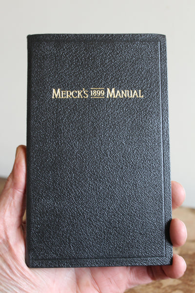MERCK'S 1899 MANUAL of the MATERIA MEDICA - Chemicals and Drugs Used In Modern Medical Practice - Very Fine Condition