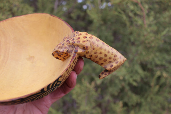 FUND RAISER -   Beautiful Artist Carved Wooden Bowl with Leopard From Mozambique -  Please No Discount Codes On This Listing!