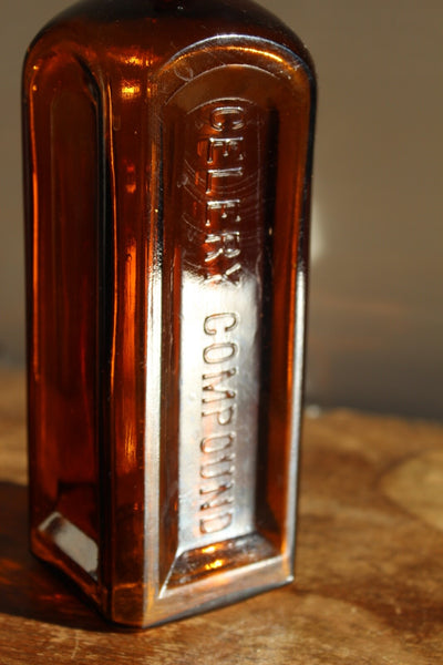 MEDICINE BOTTLE PAINE'S CELERY COMPOUND Near Mint Condition