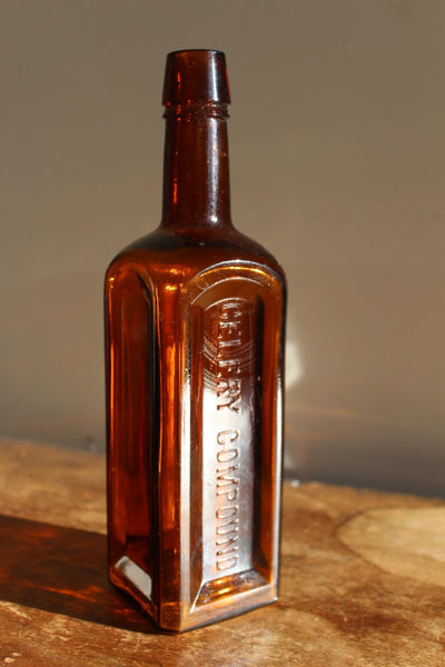 MEDICINE BOTTLE PAINE'S CELERY COMPOUND Near Mint Condition
