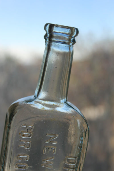 MEDICINE BOTTLE DR. KING'S NEW DISCOVERY For COUGHS And COLDS - Near Mint