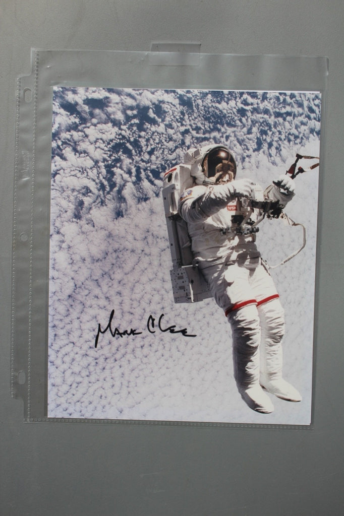 FUND RAISER -  Astronaut Autograph - MARK C. LEE 2007 Astronaut Club - Signed Letter