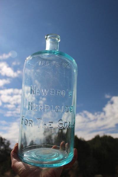 FUND RAISER - Medicine Pharmacy Bottle NEWBRO'S HERPICIDE FOR THE SCALP - RARE LARGE 128 oz.