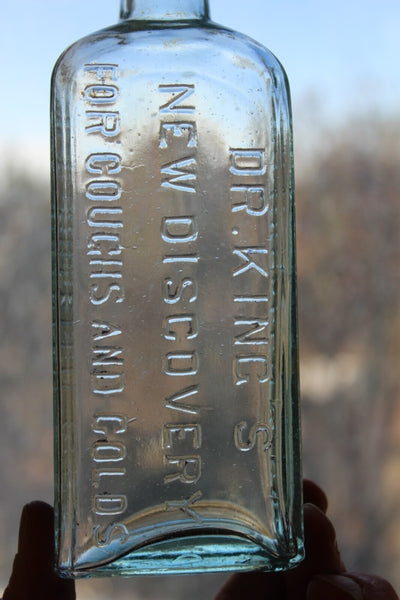 MEDICINE BOTTLE DR. KING'S NEW DISCOVERY For COUGHS And COLDS - Near Mint
