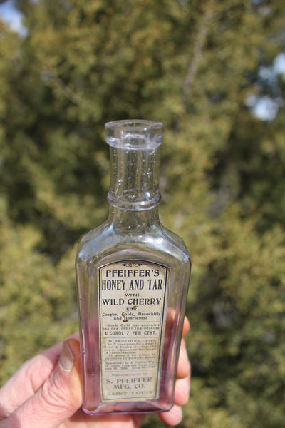 Old Apothecary Bottle - Circa 1880 -  PFEIFFER'S  HONEY AND TAR with WILD CHERRY - Saint Louis - ATTIC MINT - Please No Discount Codes On This Listing