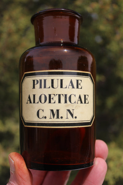 Old Apothecary Bottle  - Circa 1880's - (4) Different Apothecary Bottles From The 1800's - All Have Fine Labels -  - Fine Condition - A Real Beautiful Bottle -   Please No Discount Codes On This Listing
