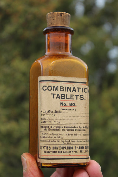 Old Apothecary Bottle  - Circa 1906 - Luyties Homeopathic Pharmacy - LUYTIES - Combination Tablets - Near Fine Overall, with Label --  Please No Discount Codes On This Listing