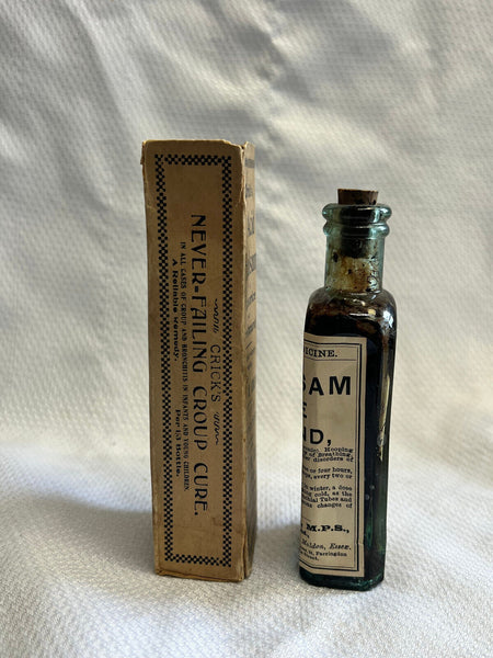Old Apothecary Bottle - Vtg Crick's Acid Balsam Liquorice & Horehound Drug Store Glass Bottle In Box - Please No Discount Codes On This Listing